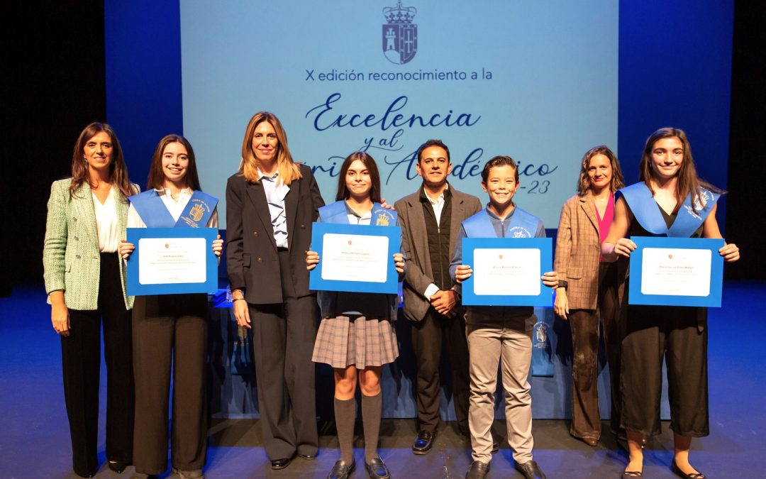 Excelencia y Mérito Académico